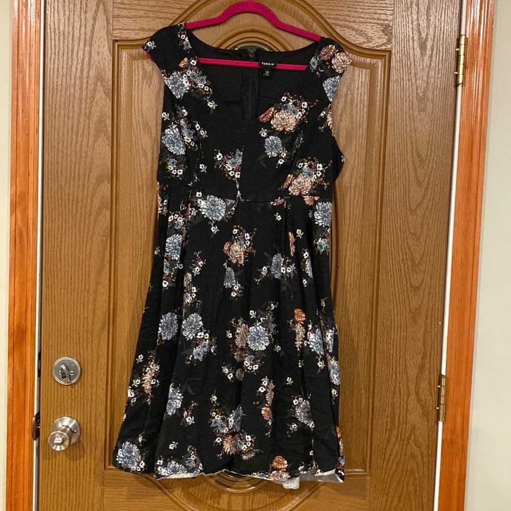 Torrid Floral Dress 18